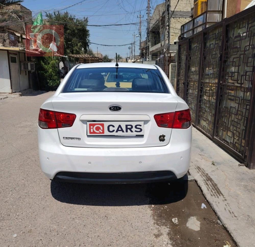 كيا سيراتو